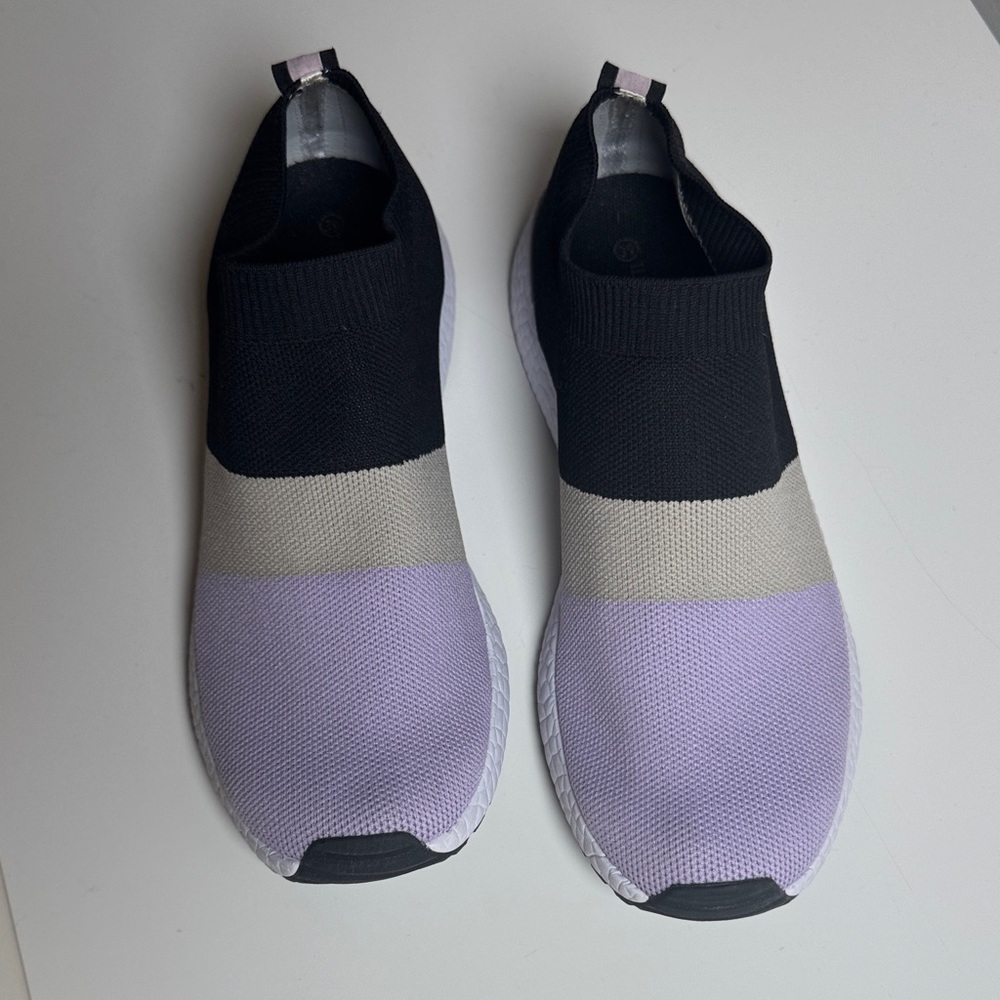 Brand New Colorblock Slip-On Sneakers